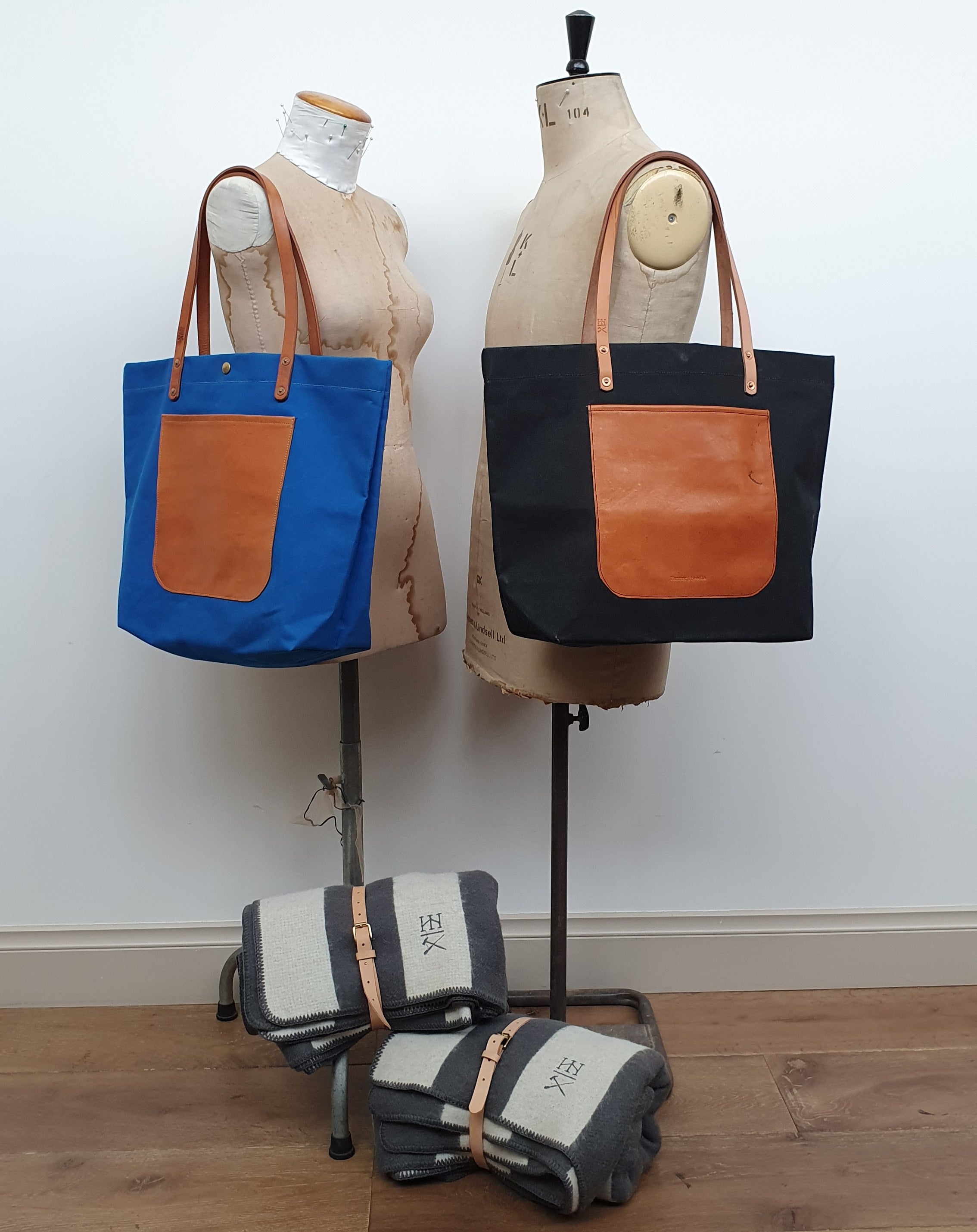 Canvas Tote Blanket Bundle – Hammer Needle - Main Image