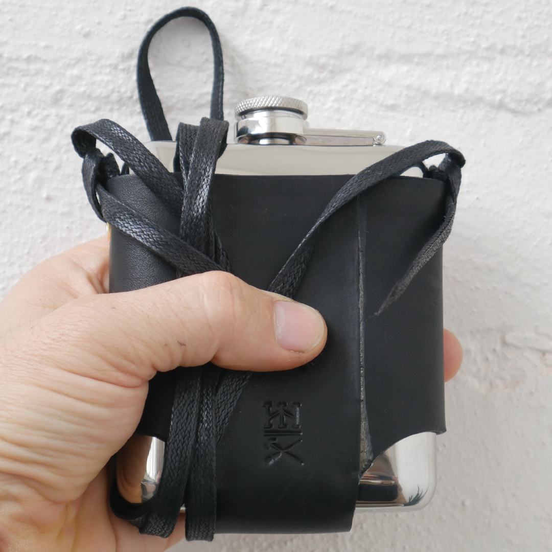 Shoulder Ready Hip Flask